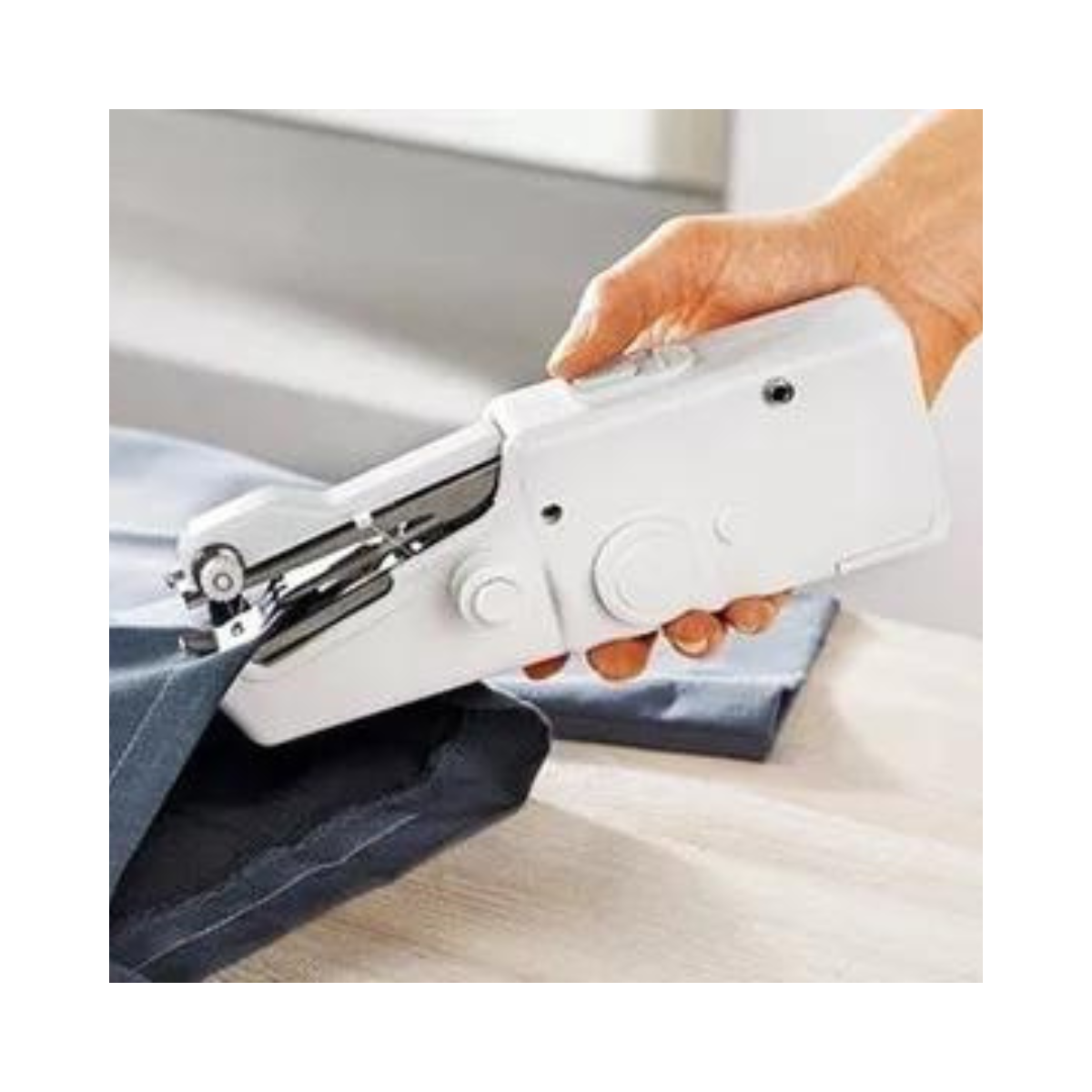 Máquina de Coser Portátil de Mano